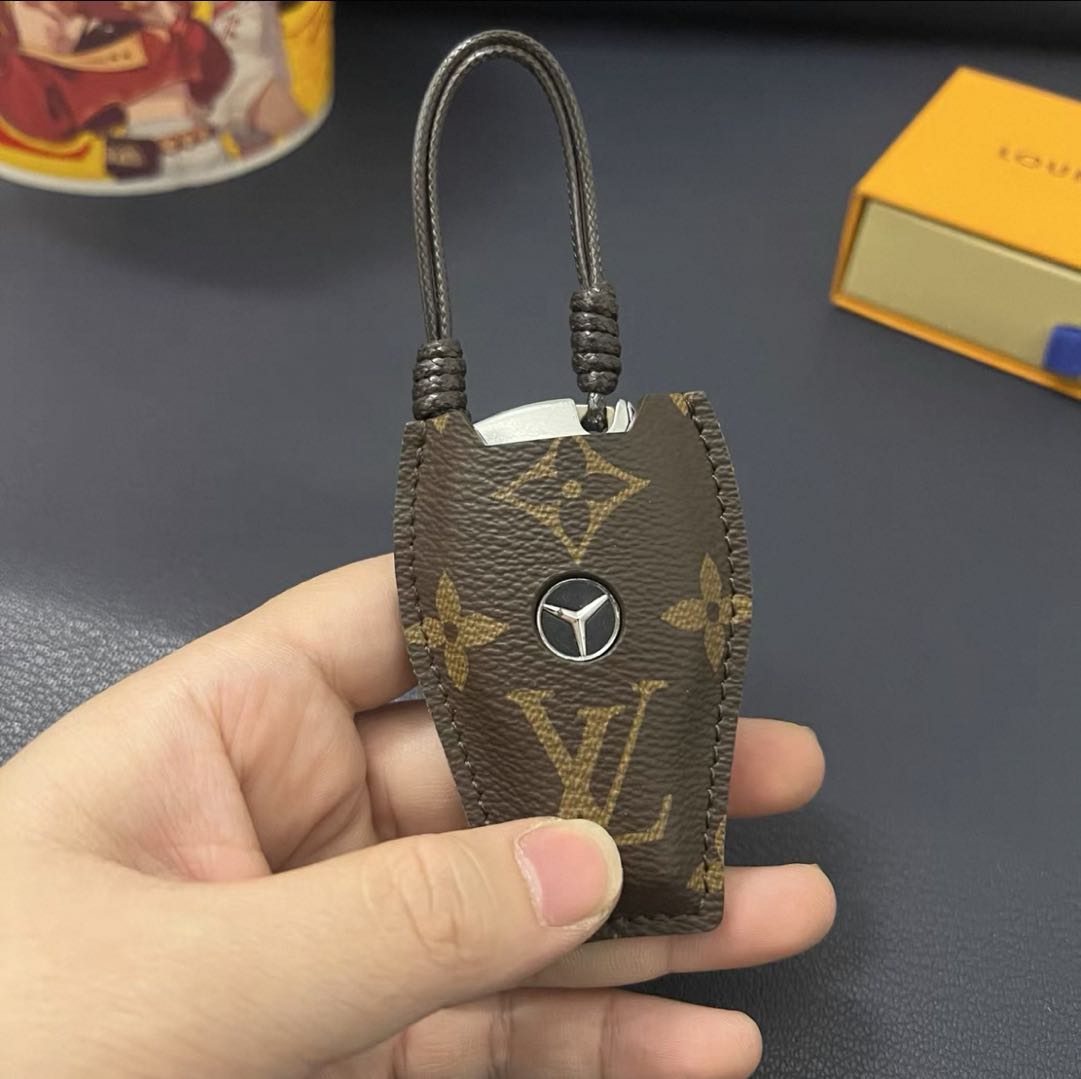 Luxury Leather Smart Key Cover β Designed for Audi, BMW, Benz, Lincoln & VW πβ¨s