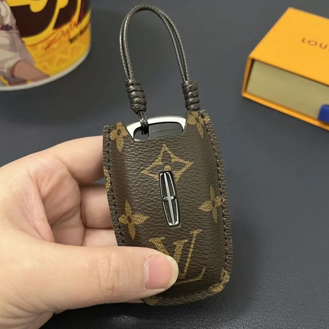 Luxury Leather Smart Key Cover β Designed for Audi, BMW, Benz, Lincoln & VW πβ¨s