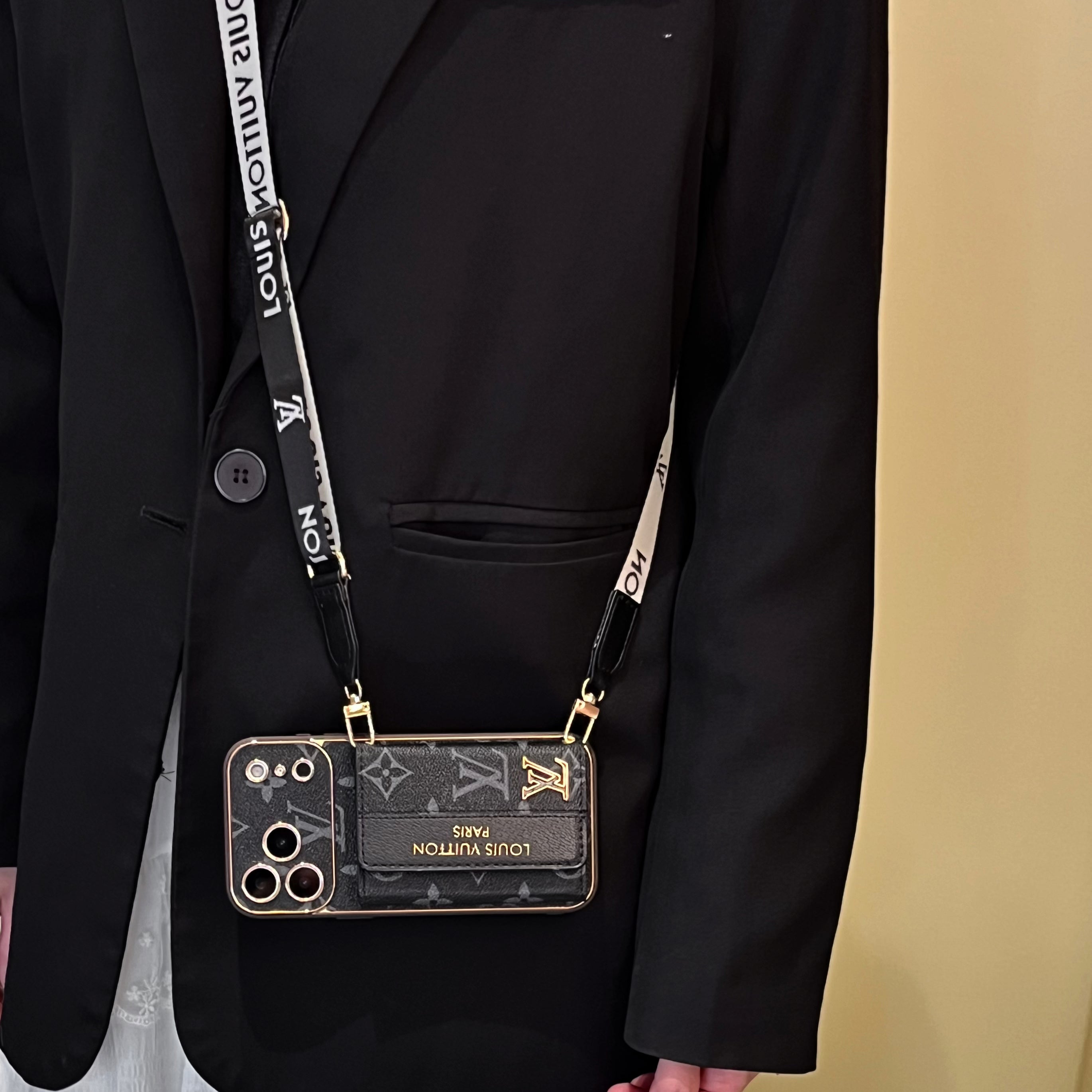 New Classic Luxury Card Holder Phone Case 02