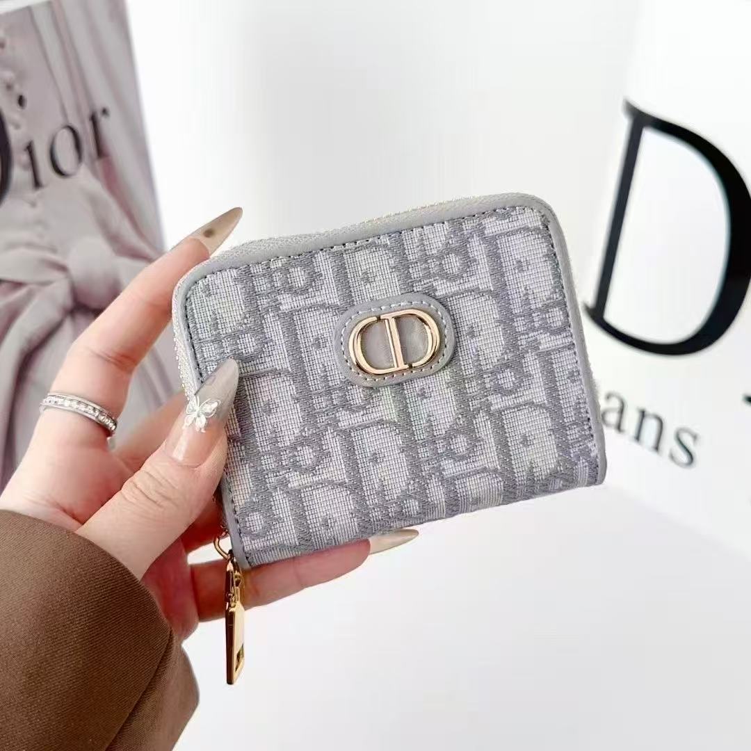 Trendy Embroidery Levels Wallet