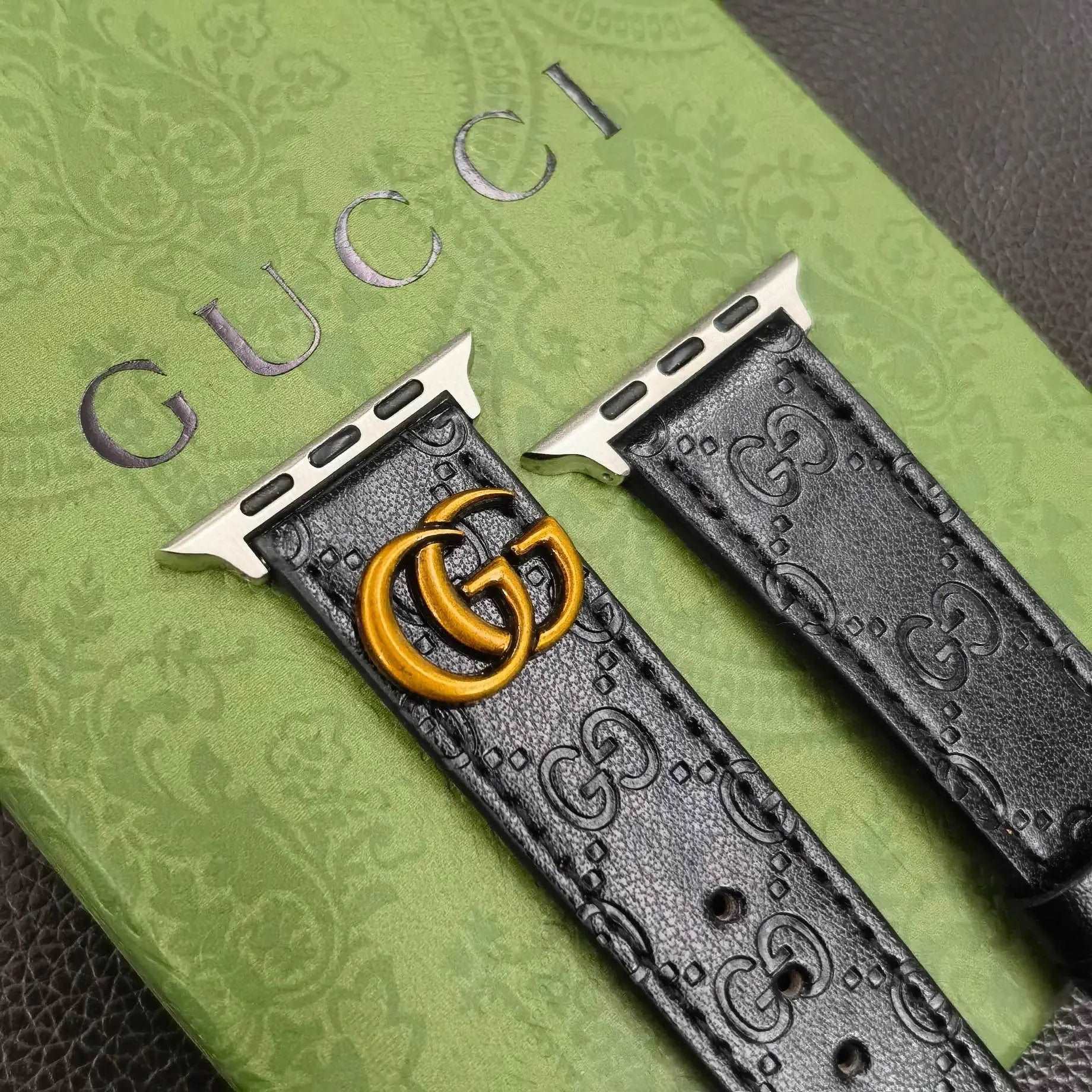 Classic Leather Apple Watch Straps