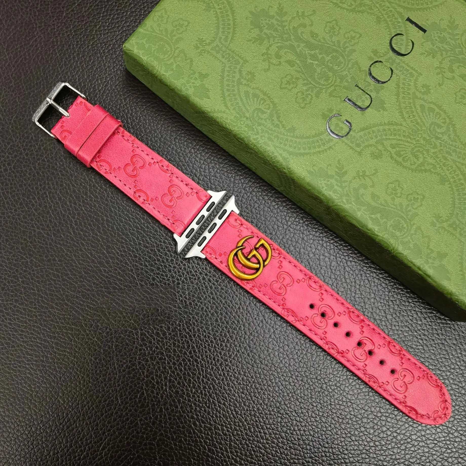 Classic Leather Apple Watch Straps