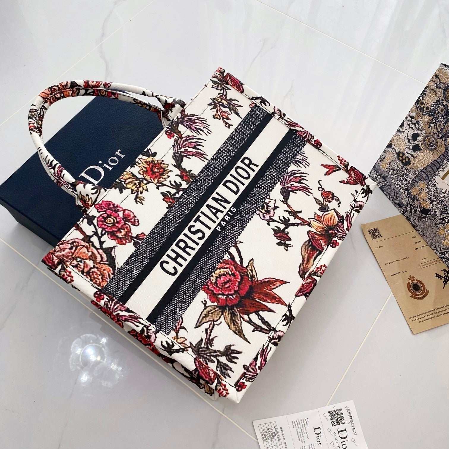 Luxury Fashion Extra-Large Capacity Tote Bag-1-2