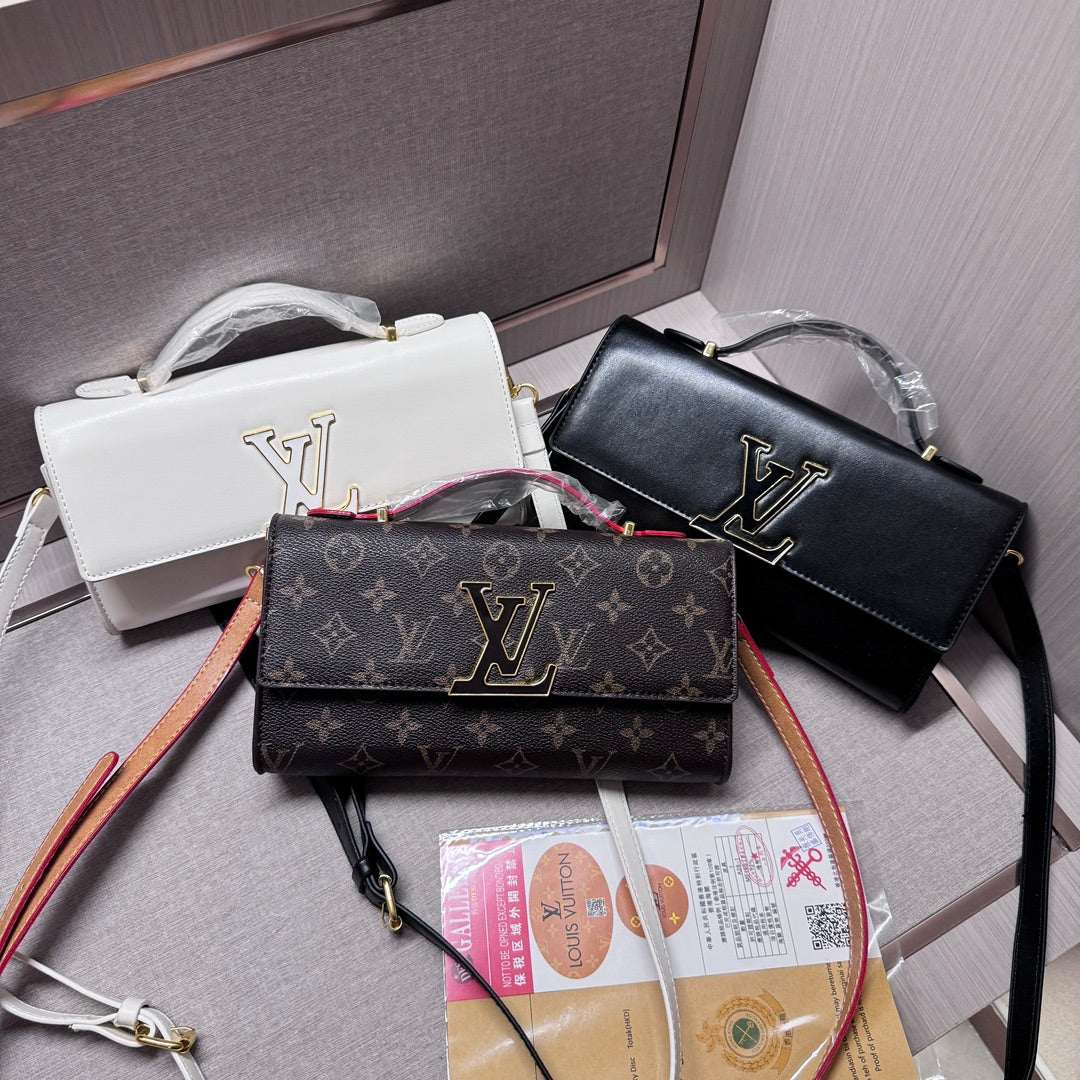 Luxe Texture Leather Handbag-1