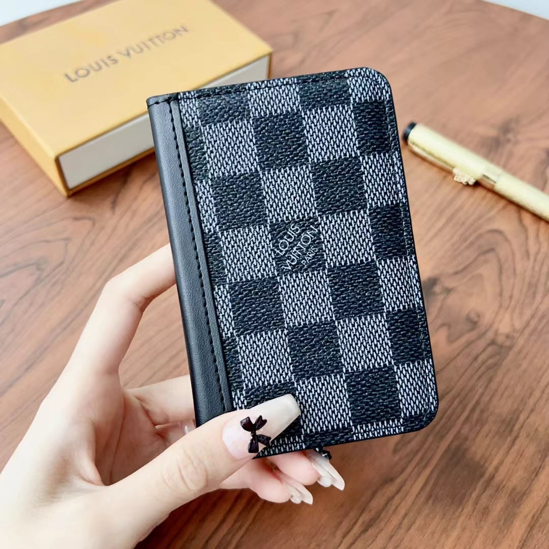 Elegant LV Checkered & Monogram Walletss