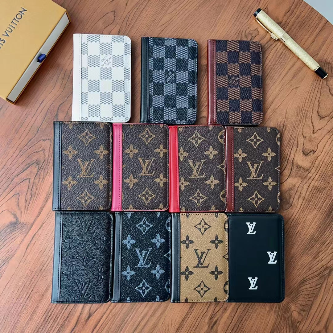 Elegant LV Checkered & Monogram Walletss