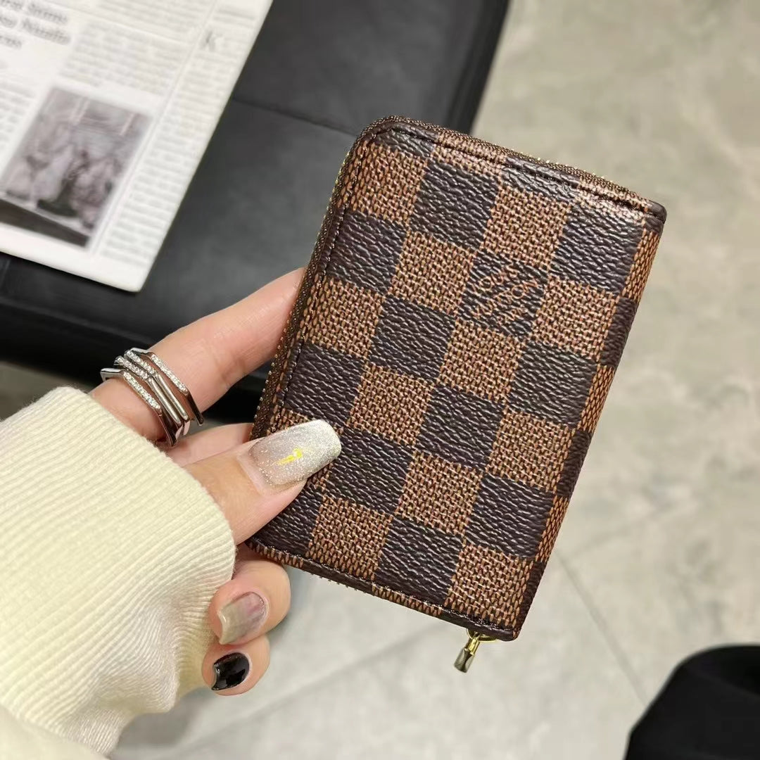 Luxury Monogram Zipper Wallet Collection – LV, GG, and BBRs