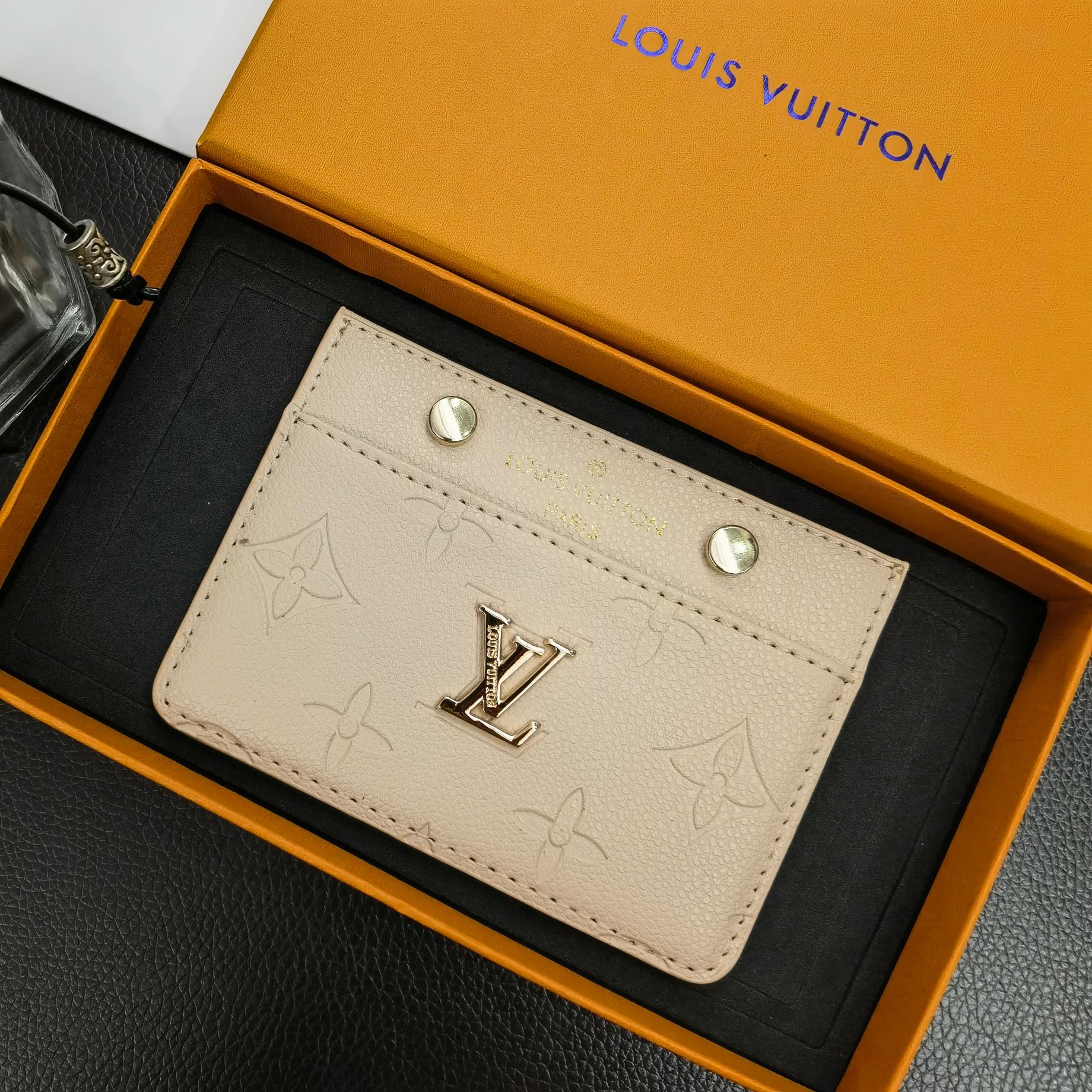 LV Signature Slim Card Holder Wallets