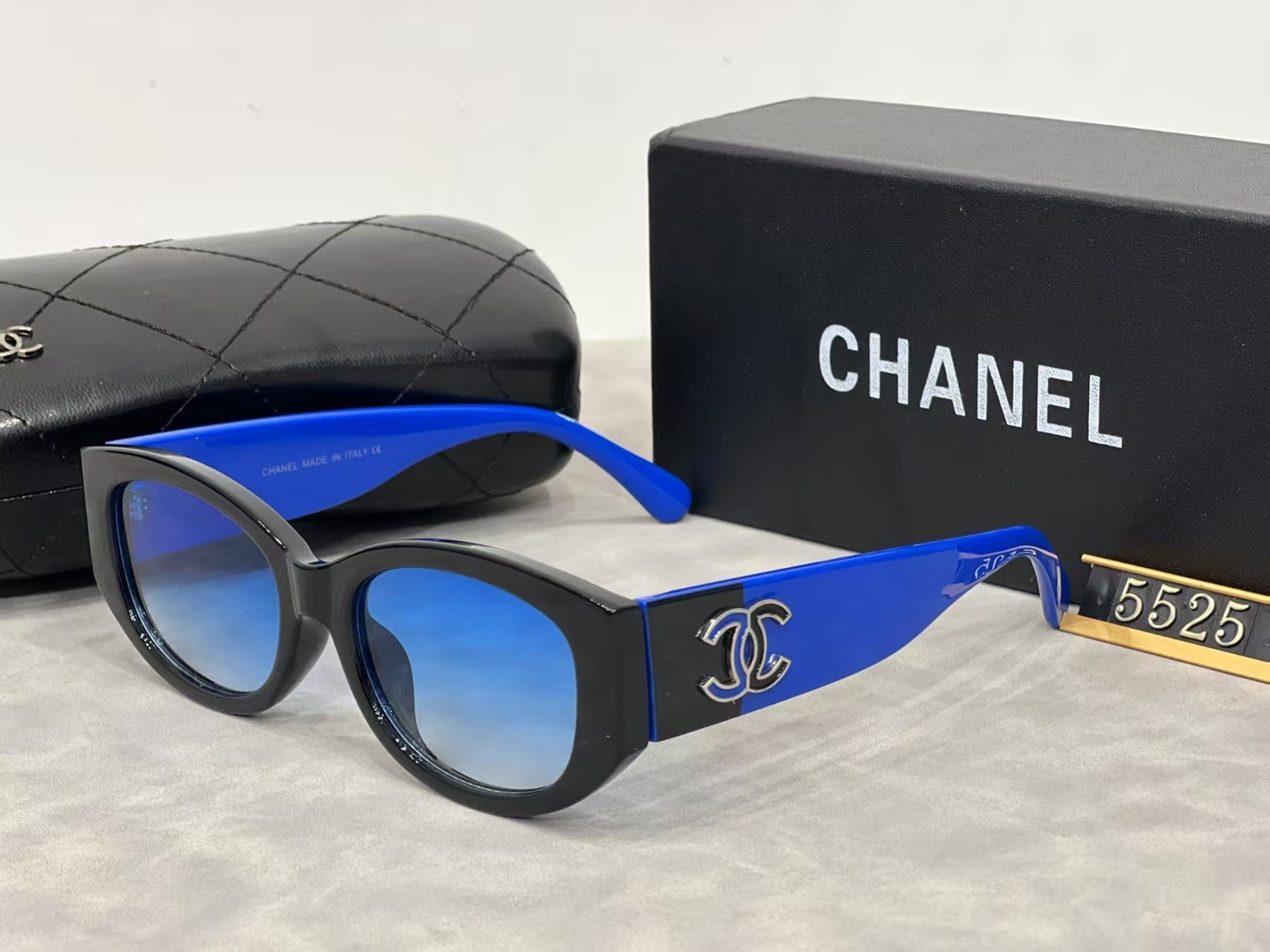 Fashion Sunglasses—5525s