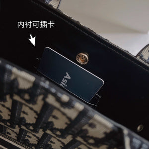 Classic Tote Bag With Crossbody Strap-1-2