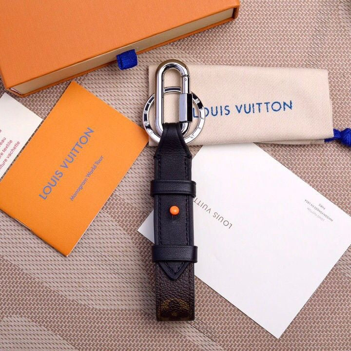 Splicing Leather Pendant