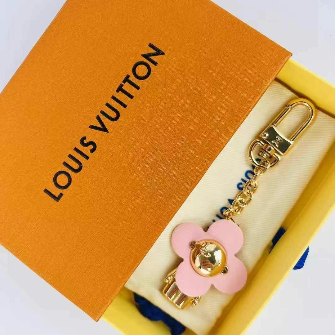 New Flower Shape Keychain Pendant