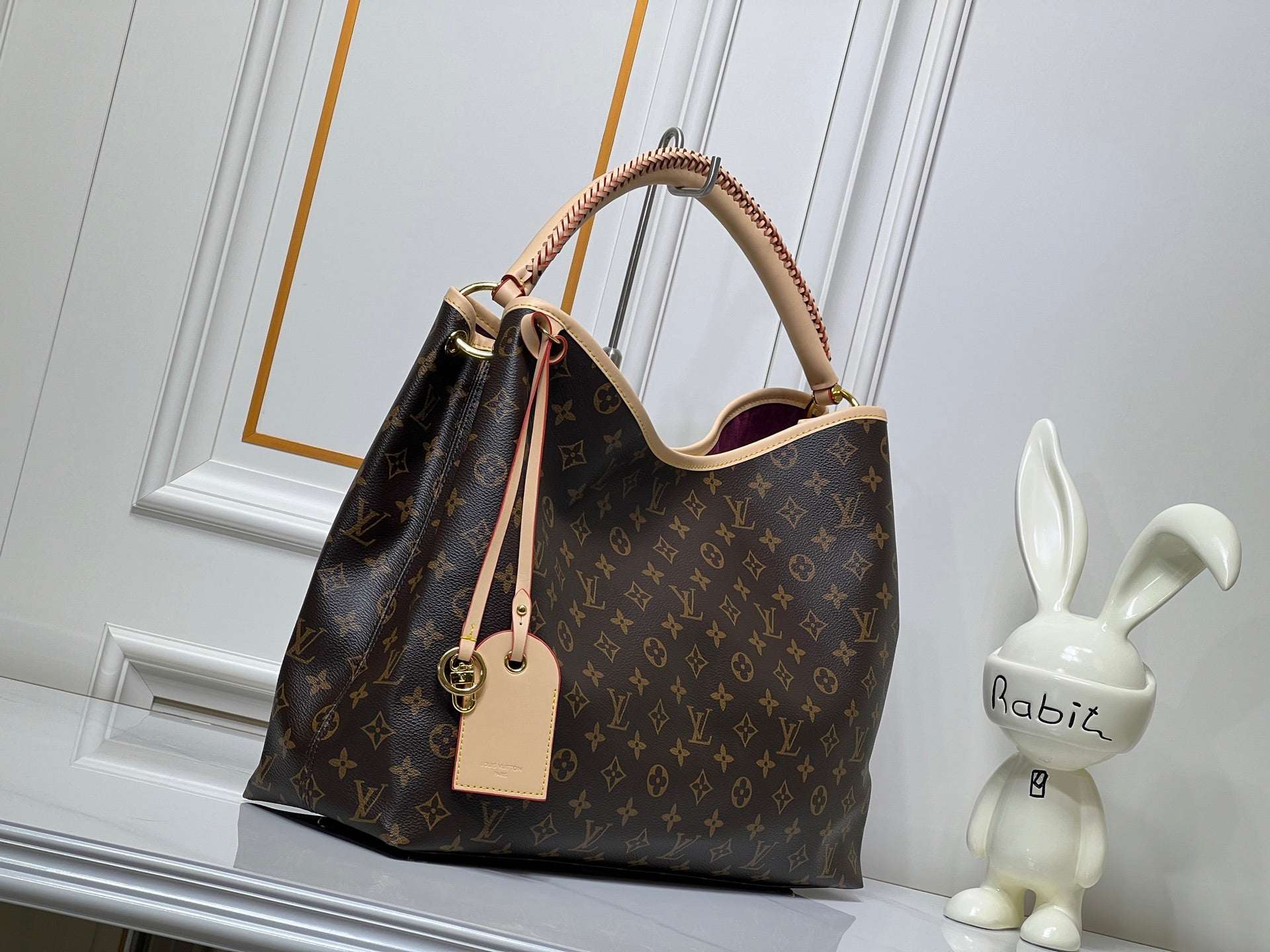 Stylish handbags 012-1-2